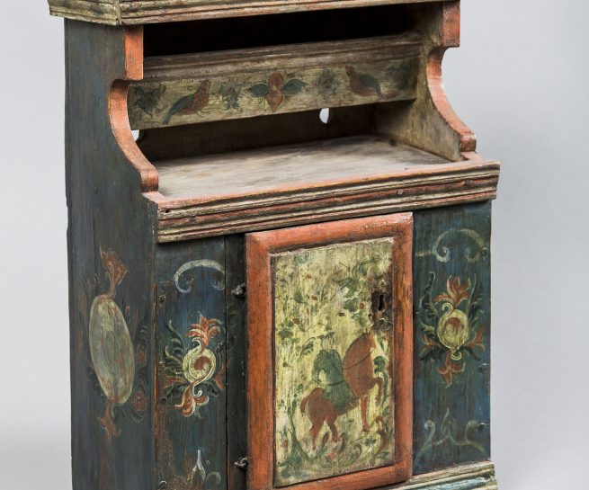 Hengeskap i The Gundersen Collection